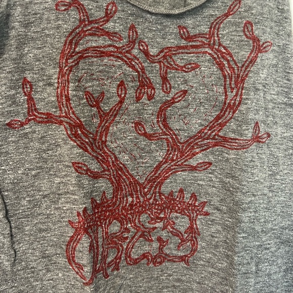 Obey Heart Tree Tank - Picture 1 of 2